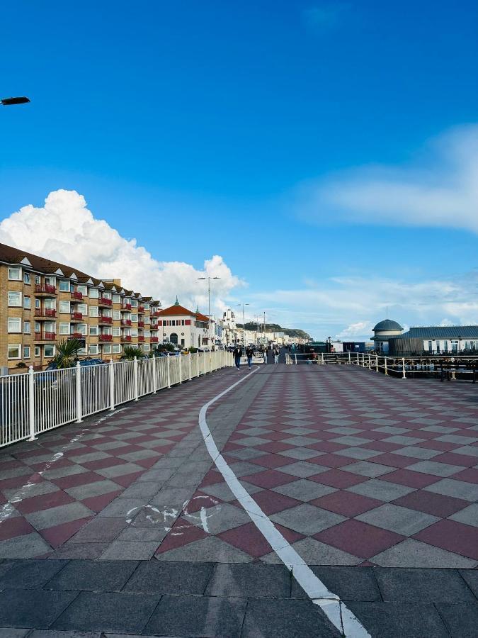 Newly Refurbished Two Bedrooms Flat St Leonards-on-Sea Eksteriør billede